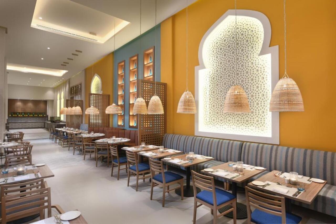 Steigenberger Resort Ras Soma Hurghada Esterno foto The interior of the restaurant