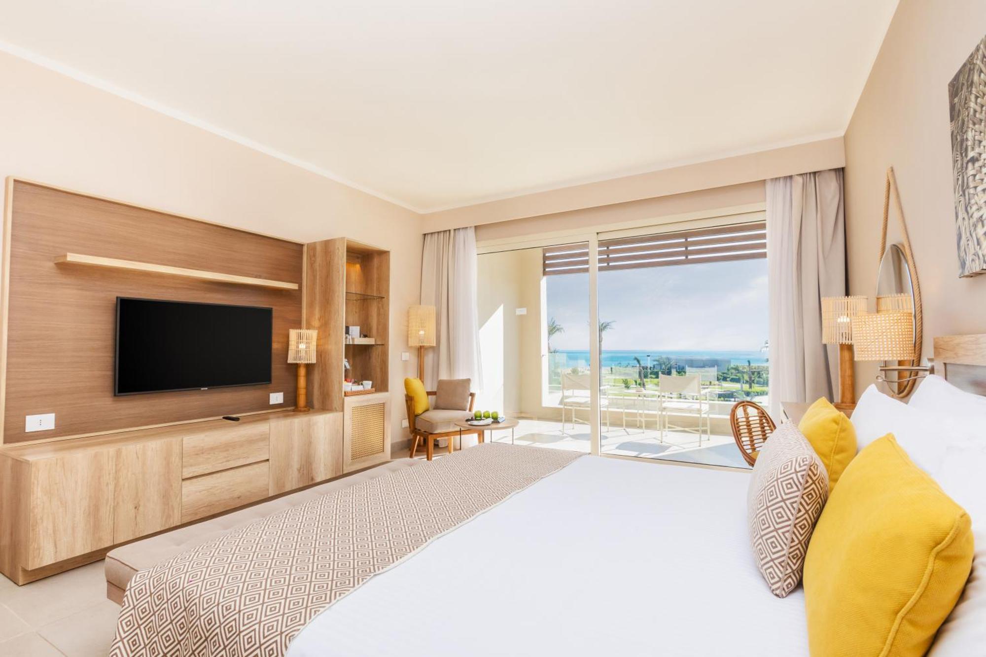 Steigenberger Resort Ras Soma Hurghada Esterno foto Deluxe Room